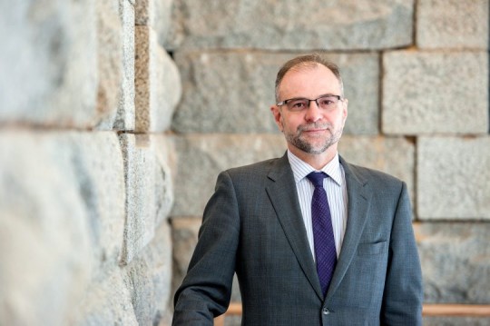 david-robertson-810x539